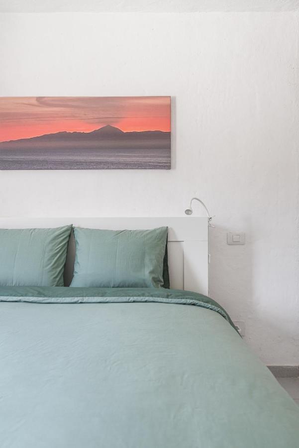 Home2Book Cozy Sea Views Punta Sardina Lighthouse Gáldar Buitenkant foto